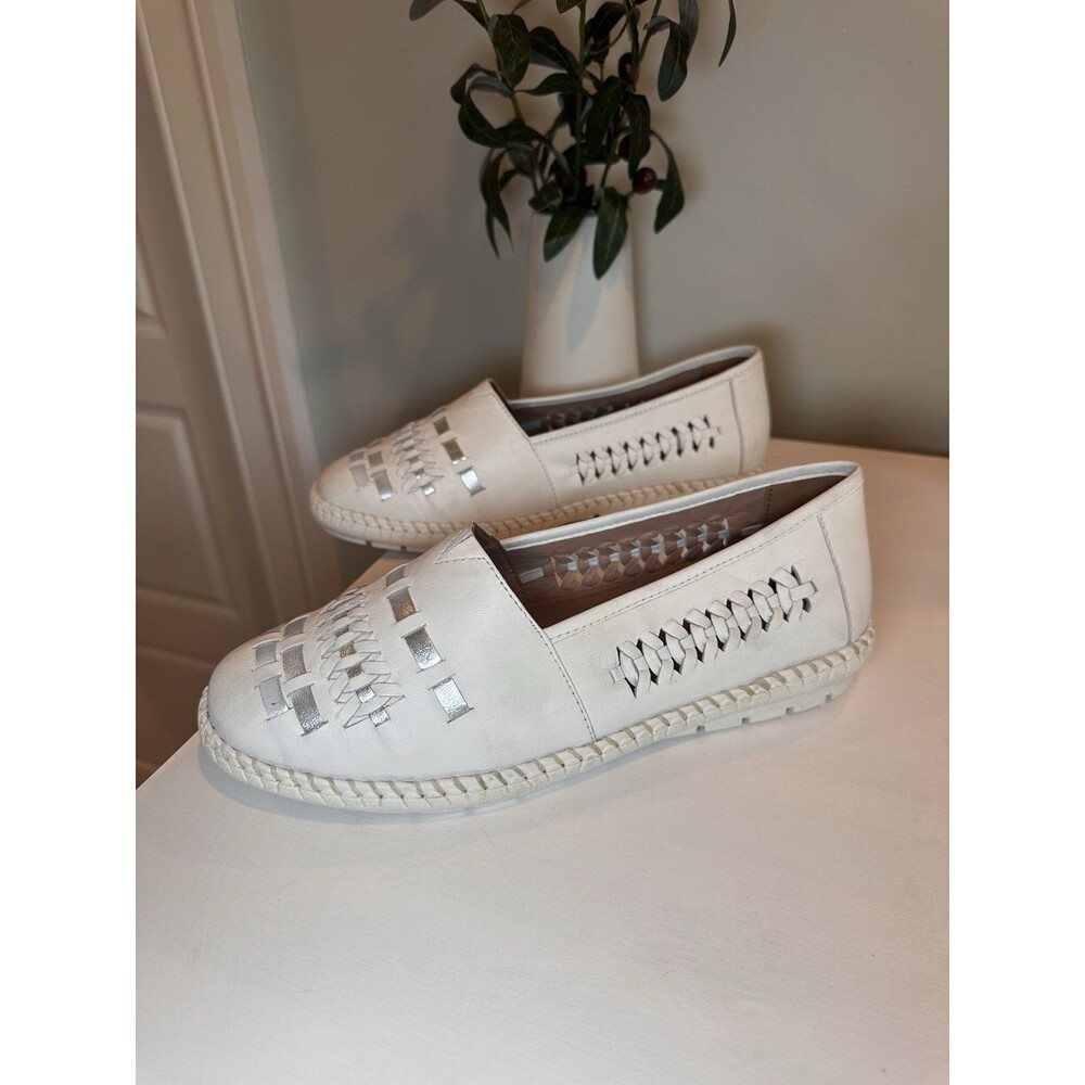Trotters Liz White Woven Leather Slip On Comfort Flats Loafers Womens Size 8.5W